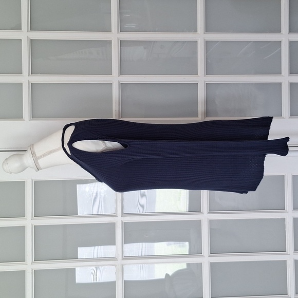 Chaser Dark Blue Cutout Waffle Knit Tee - Picture 3 of 13